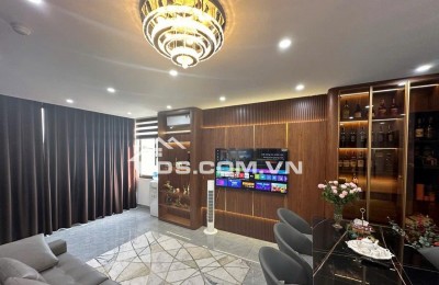 NHÀ ĐẸP Ở NGAY, 20M RA Ô TÔ, 7 TẦNG THANG MÁY-NGÕ RỘNG.